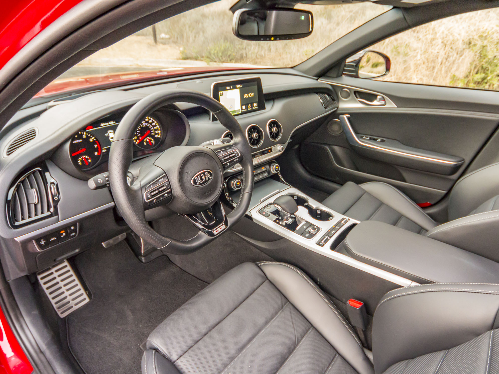 38 2018 Kia Stinger Long Term Interior KBB