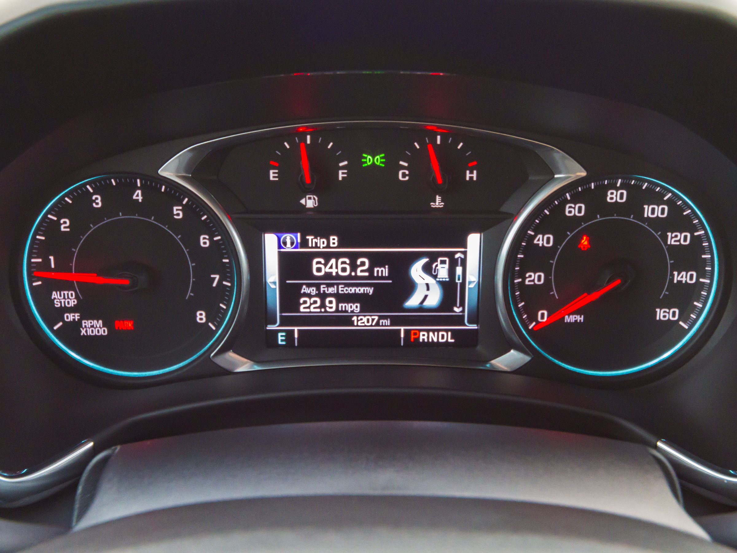 40 2018 Chevrolet Equinox Turbo Interior KBB