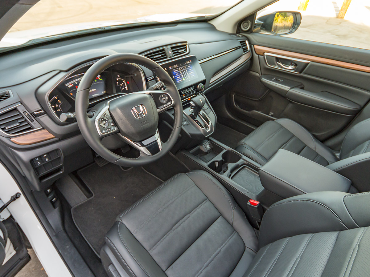 41 2017 Honda CR V Interior BB KBB