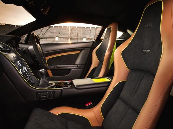 41 2017 Aston Martin V12 Vantage Amr