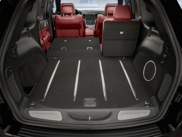 43 2018 Jeep Grand Cherokee Trackhawk