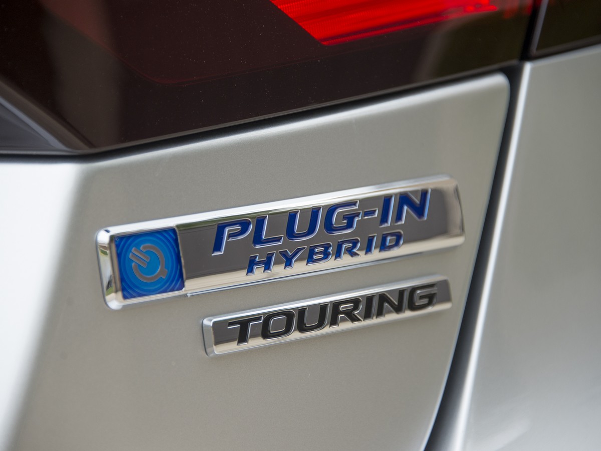 46 2019 Honda Clarity KBB