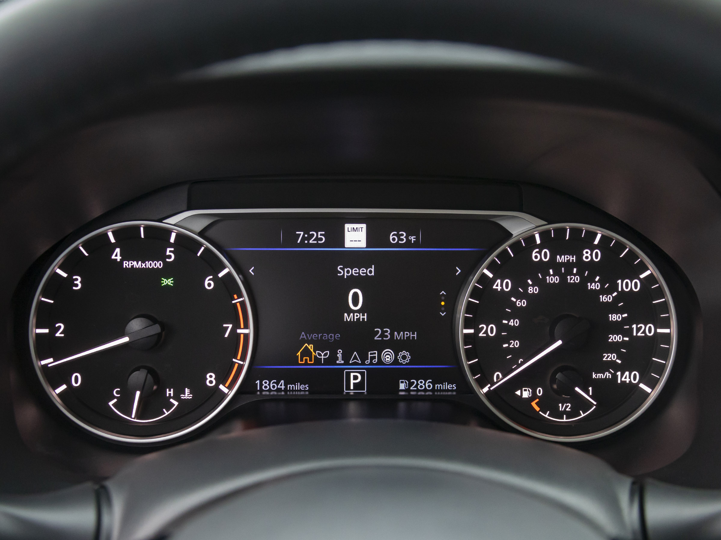 50 2019 Nissan Altima Long Term Interior KBB