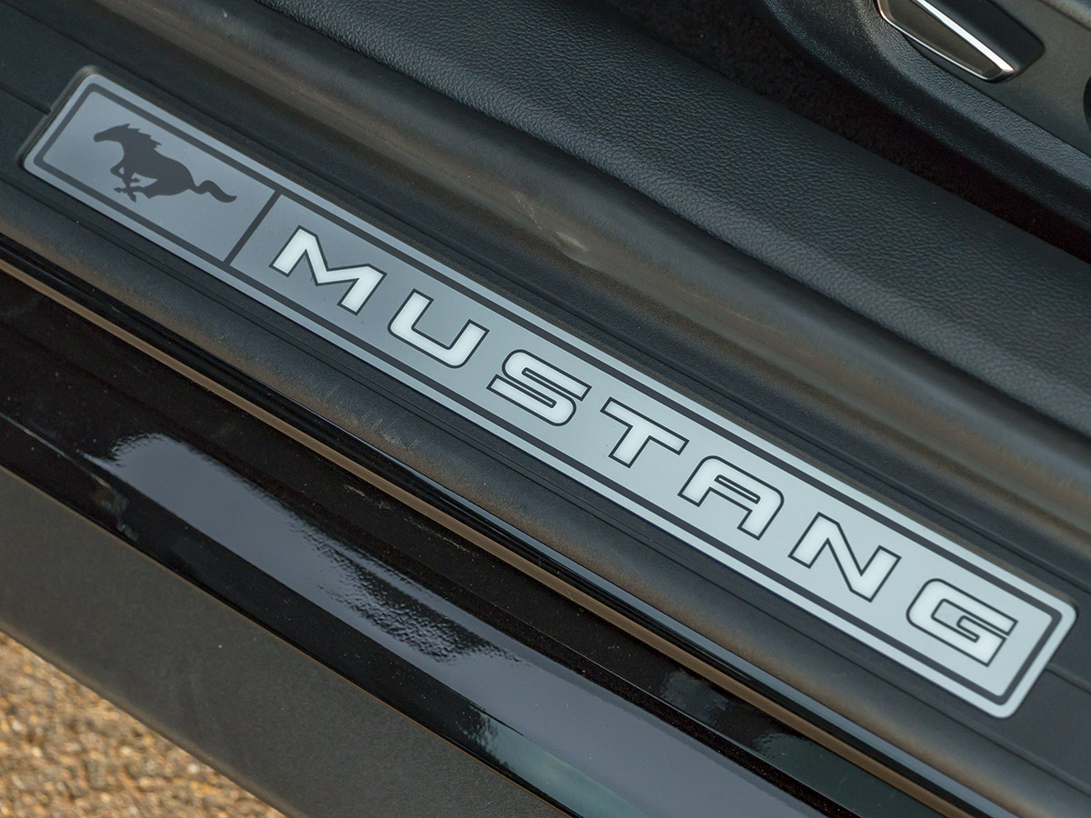 51 2018 Ford Mustang GT Interior KBB