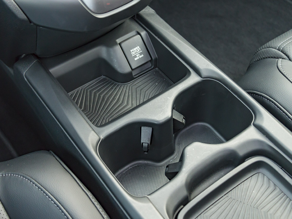 52 2017 Honda CR V Interior BB KBB