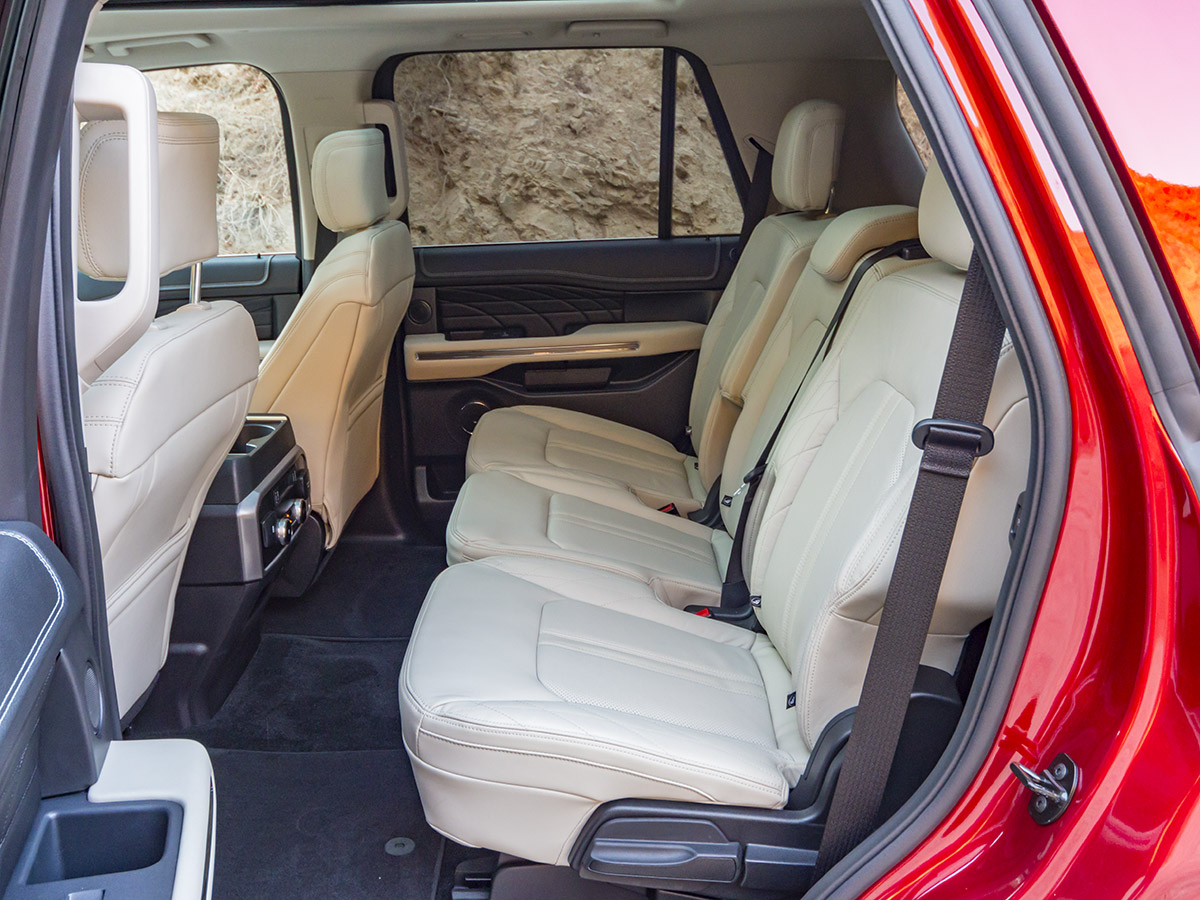 64 2018 Ford Expedition Platinum Interior KBB