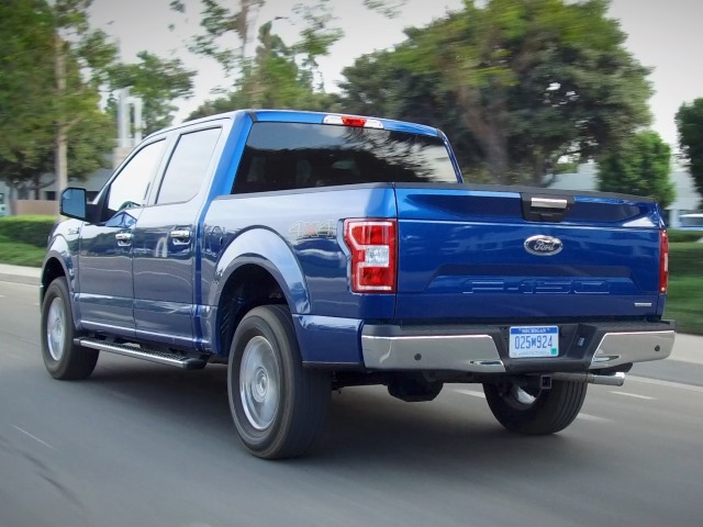 76 2018 Ford F 150 Action Rear Bb