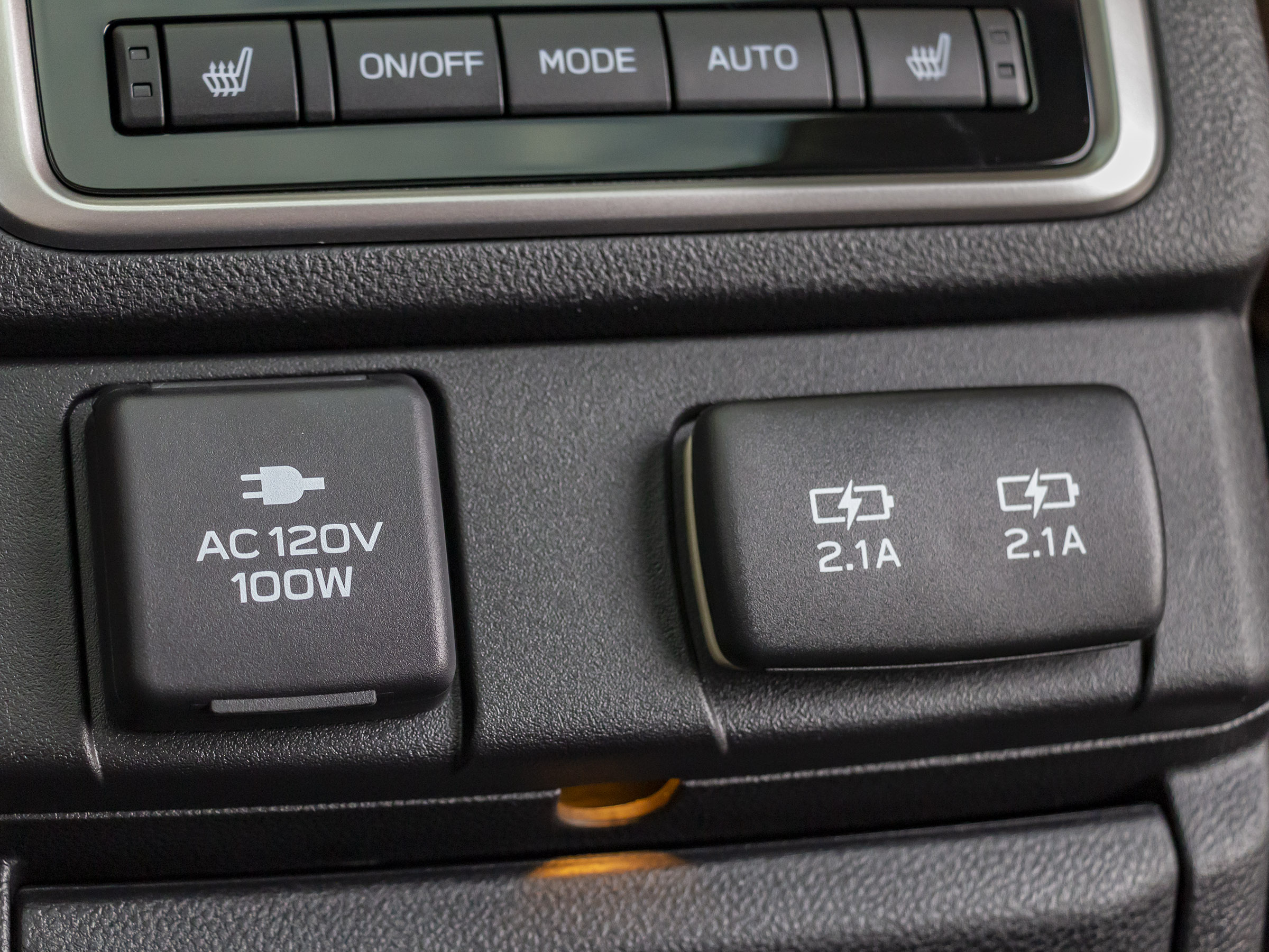 95 2019 Subaru Ascent LT Interior KBB