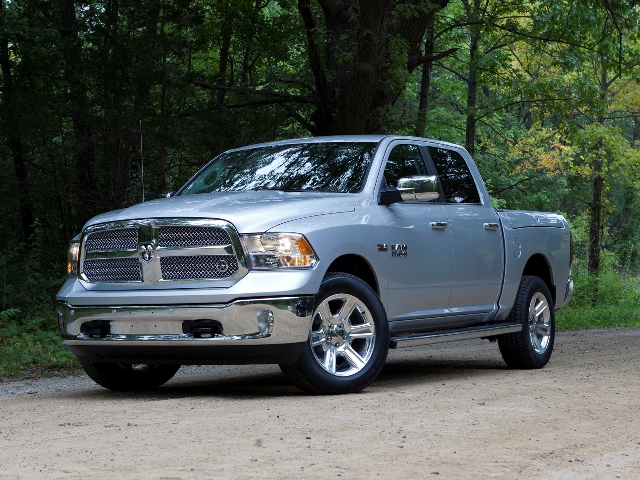 01 2017 Ram 1500 Lone Star Silver