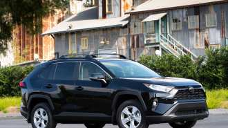 01-2019-toyota-rav4-black-kbb.jpg