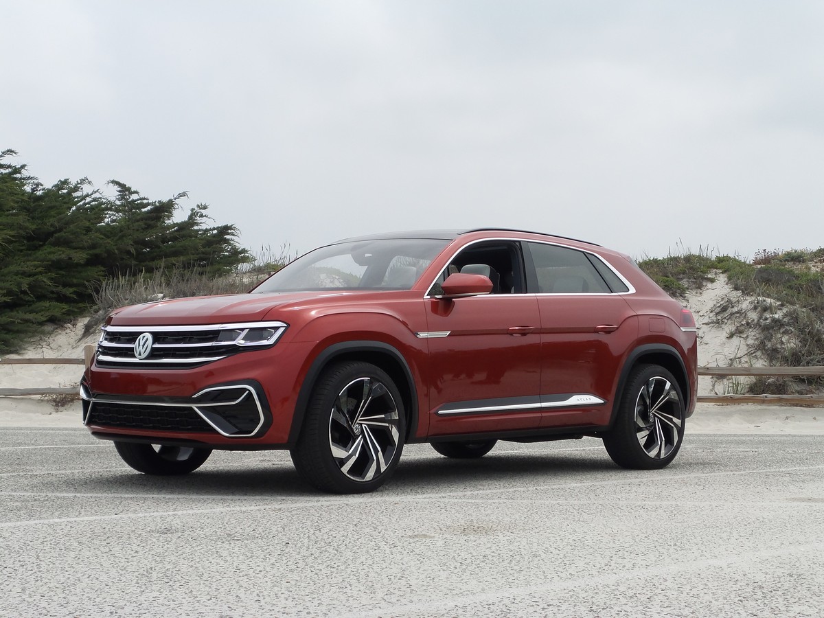 01 Volkswagen Atlas Cross Sport Concept