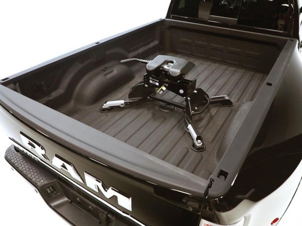 03 2018 Ram 3500 Heavy Duty Trailer Hitch