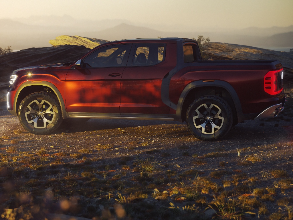 03 Volkswagen Atlas Tanoak Concept Oem