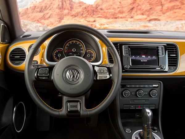 05 2016 Volkswagen Beetle Dune