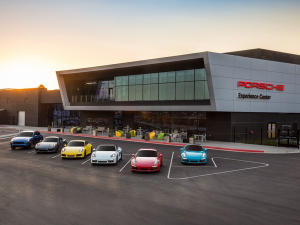 05 Porsche Experience Ctr LA