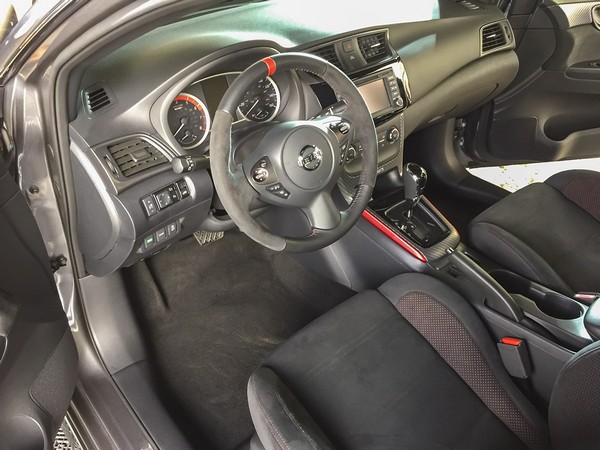 06 2017 Nissan Sentra Nismo La Event
