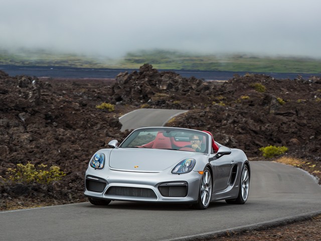 07 2016 Porsche Boxster Spyder Hawaii B