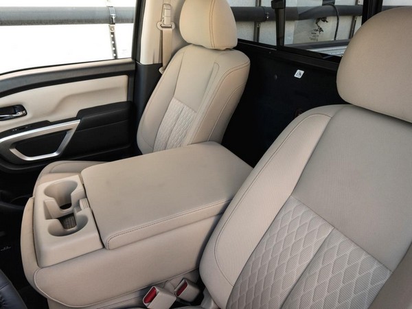08 2017 Nissan Titan Single Cab
