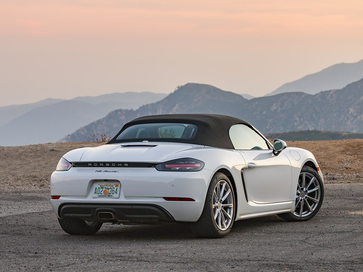 08 2018 Porsche 718 Boxster Exterior KBB