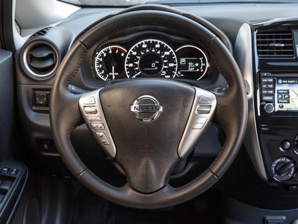 09 2017 Nissan Versa Note