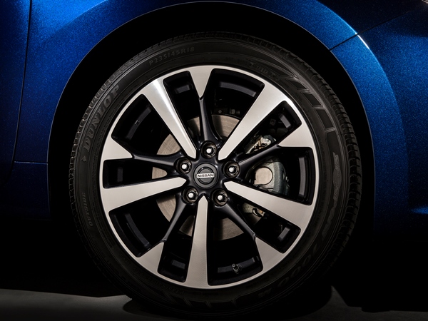 10 2016 Nissan Altima