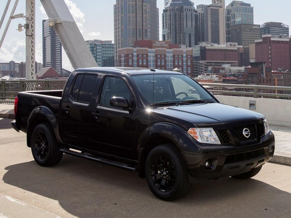 10 2018 Nissan Frontier Midnight Edition