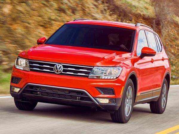 10 2018 Volkswagen Tiguan