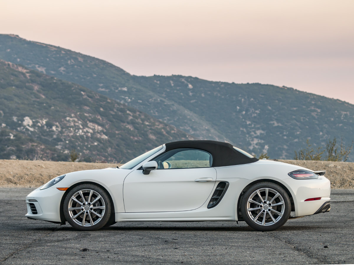 11 2018 Porsche 718 Boxster Exterior KBB