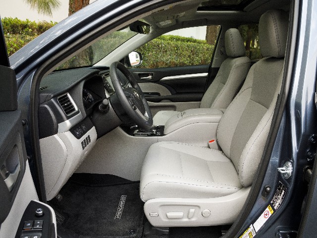 12 2017 Toyota Highlander Comparo