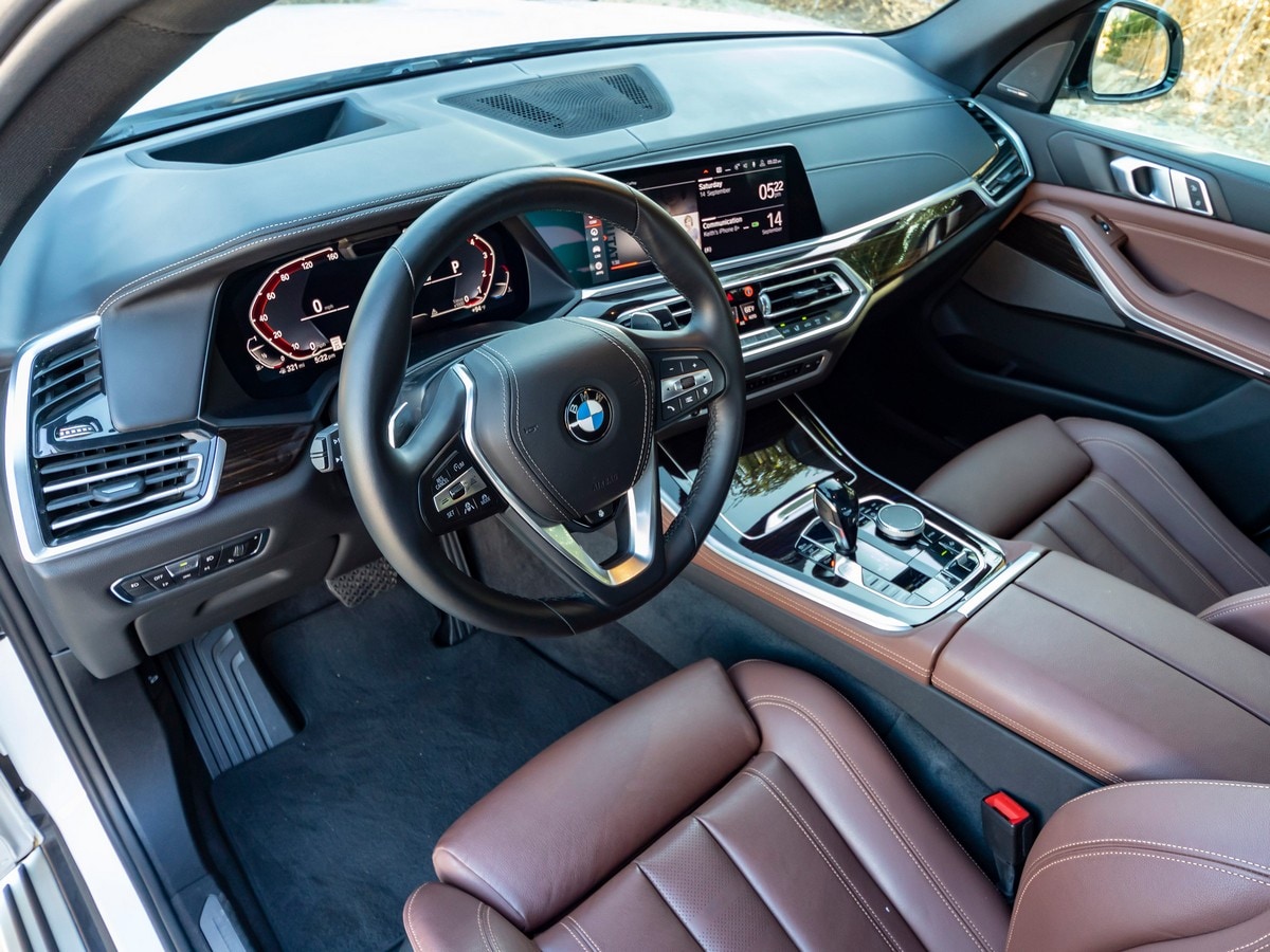 14-2019-bmw-x5-bb-kbb-1