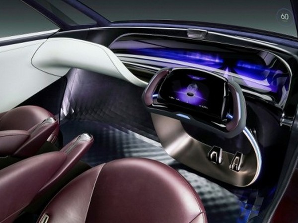 15 Toyota Fine Comfort Ride Concept Oem