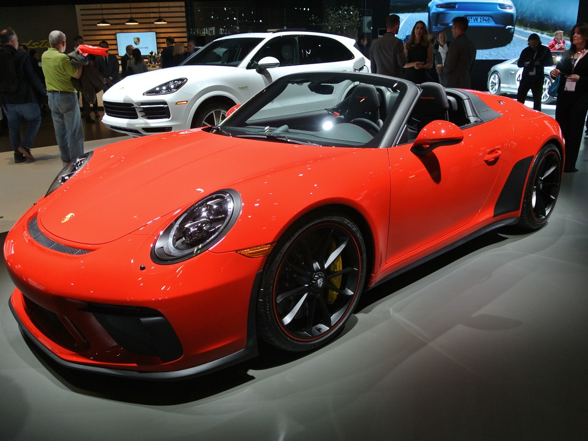 16 2020 Porsche 911 Speedster Live