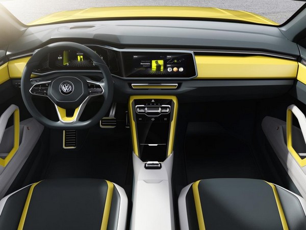 17 Volkswagen T Cross Breeze Concept