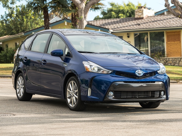 2016 Toyota Prius V