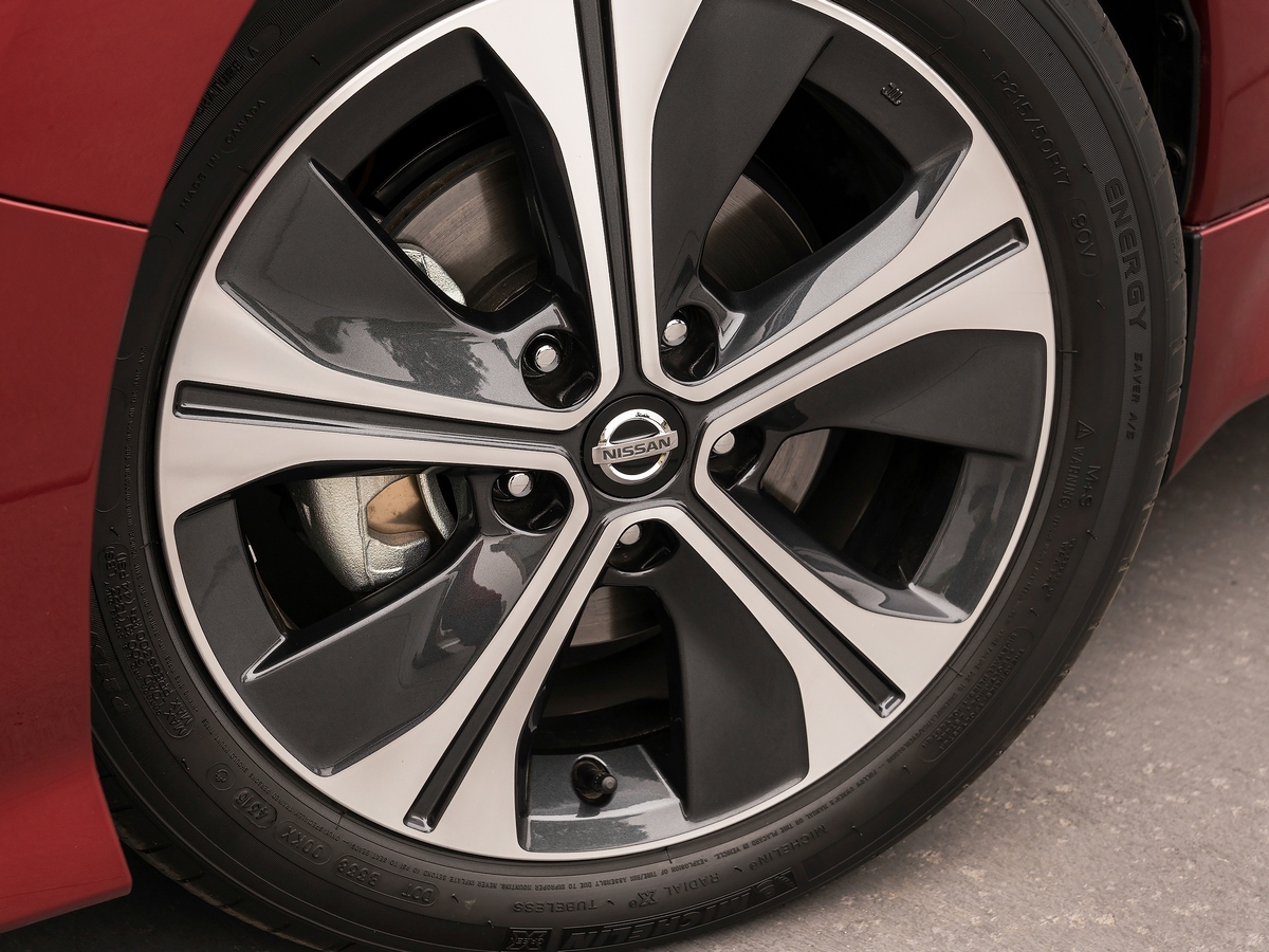2018 Nissan Leaf 12