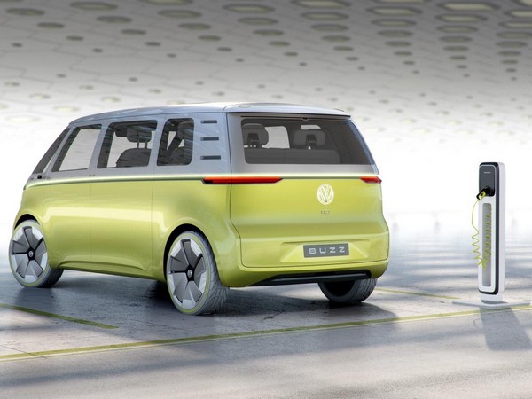 25 Volkswagen Id Buzz Concept