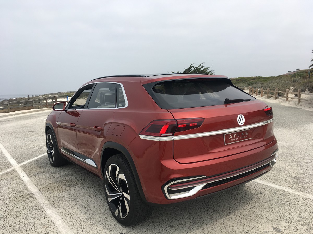 29 Volkswagen Atlas Cross Sport Concept