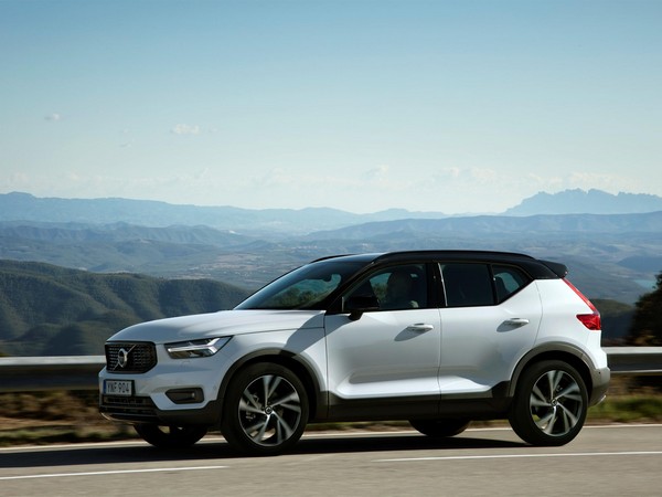 30 2019 Volvo Xc40 Subscription