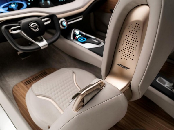 33 Nissan V Motion 2 0 Concept