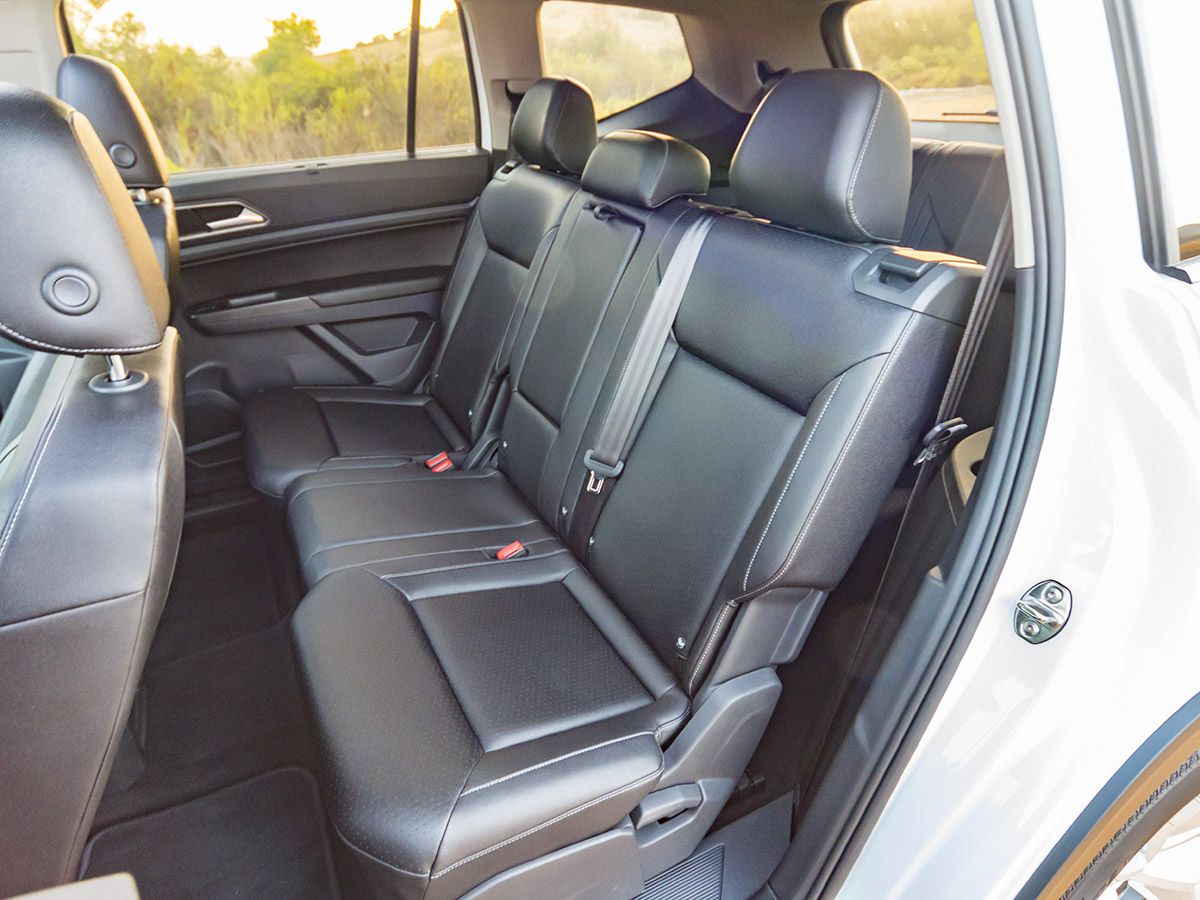 44 2018 Volkswagen Atlas Interior KBB