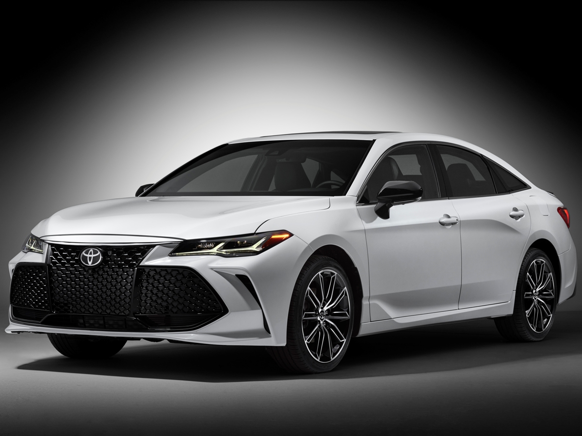 01-2019-Toyota-Avalon