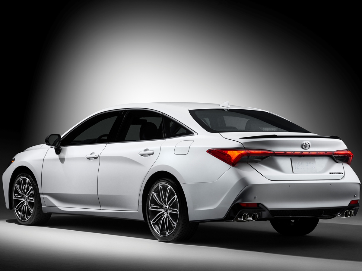 02 2019 Toyota Avalon