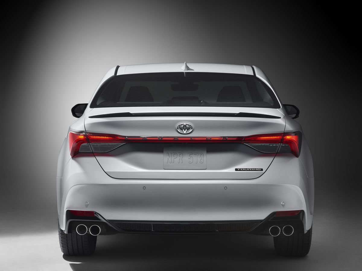 05 2019 Toyota Avalon