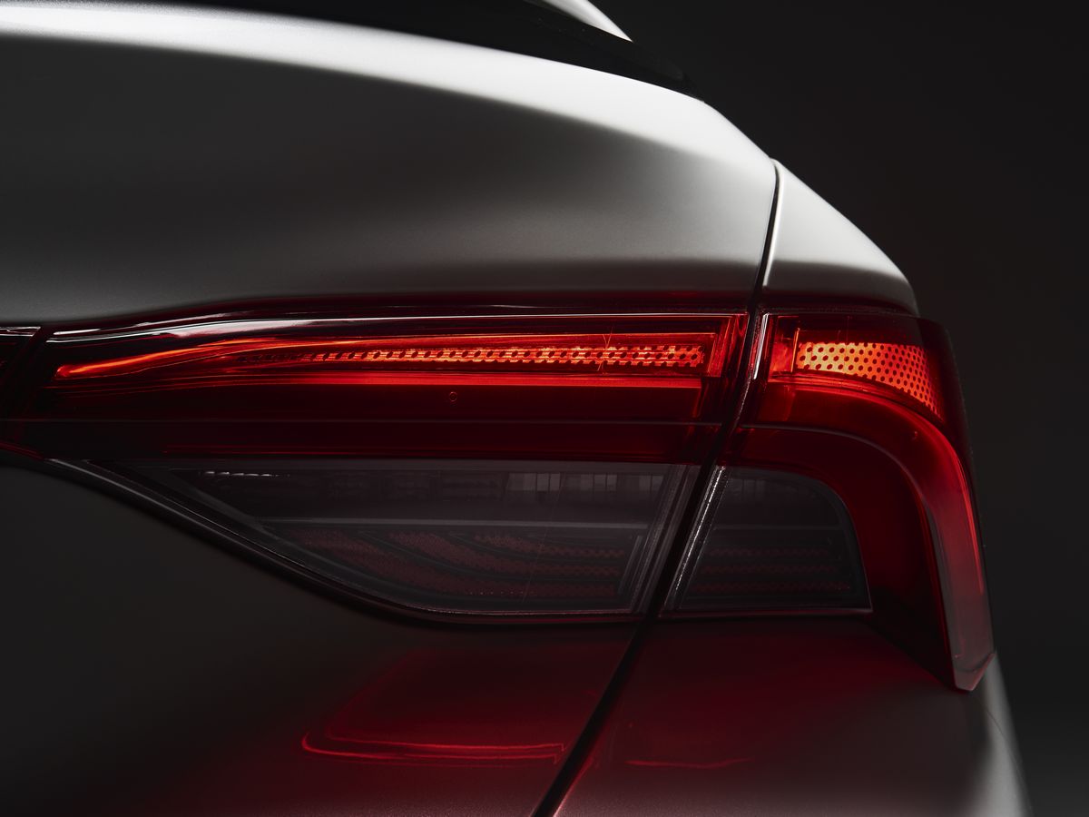 13 2019 Toyota Avalon