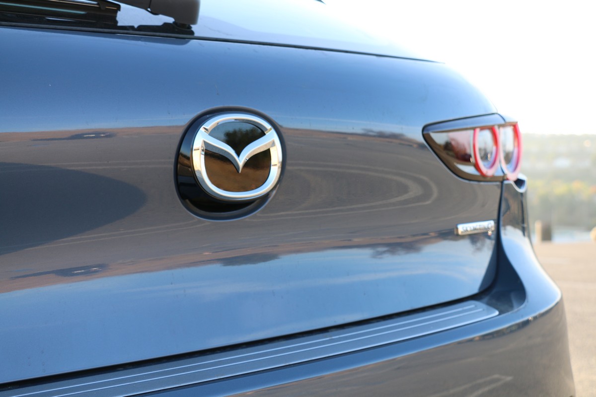18 2020 Mazda3 LTV