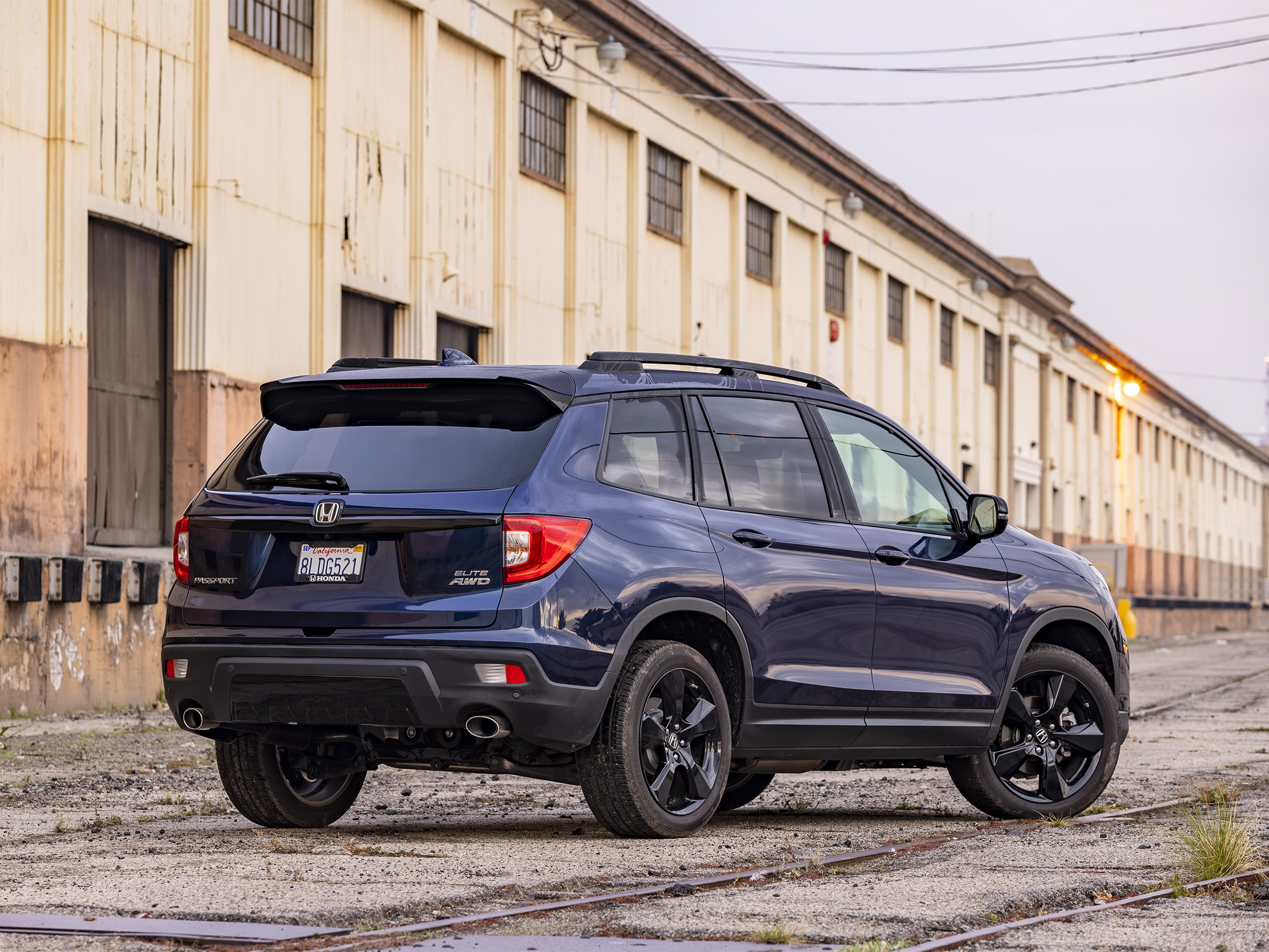08 2019 Honda Passport Exterior LT KBB