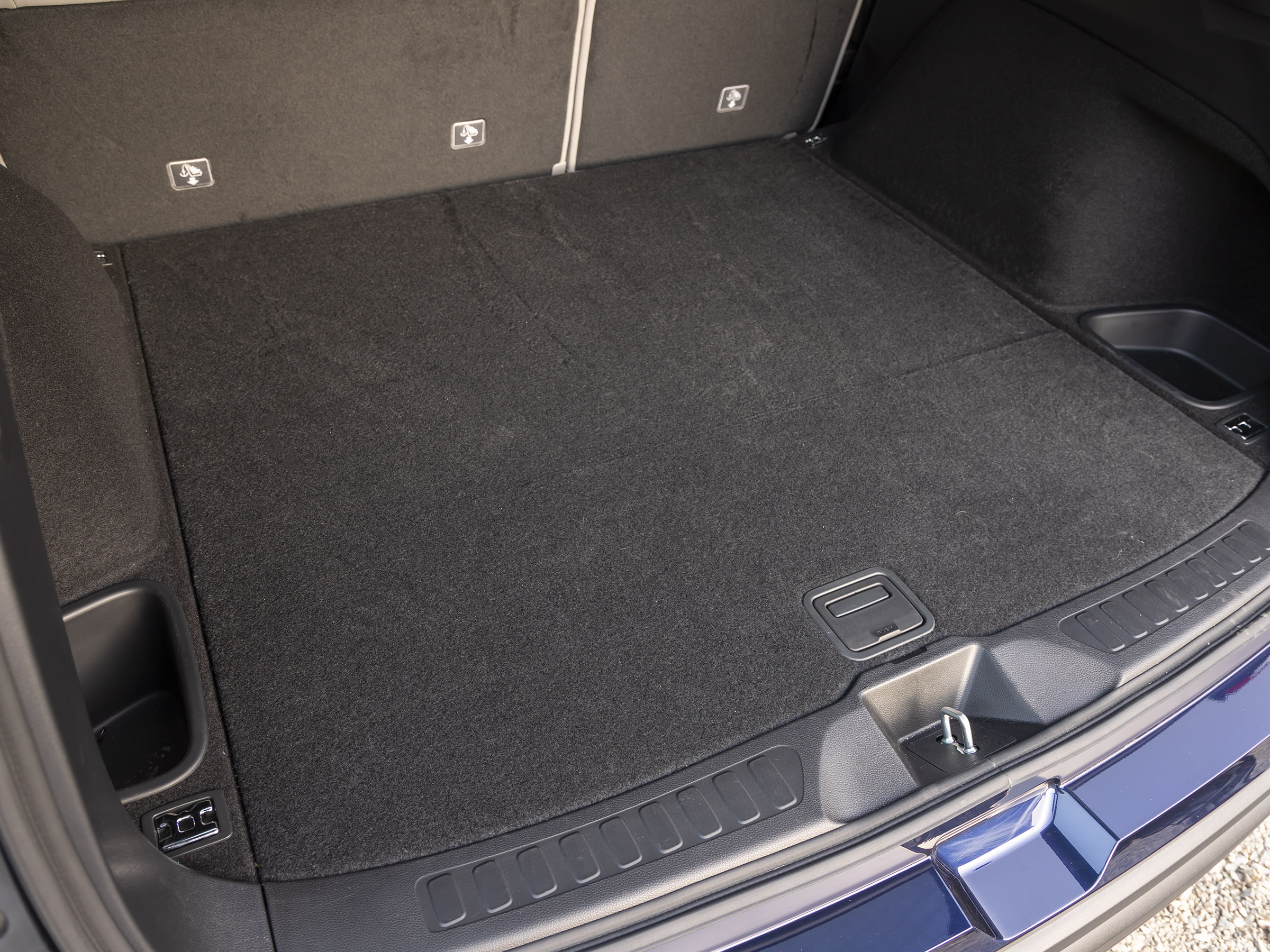 32 2019 Honda Passport Cargo LT KBB