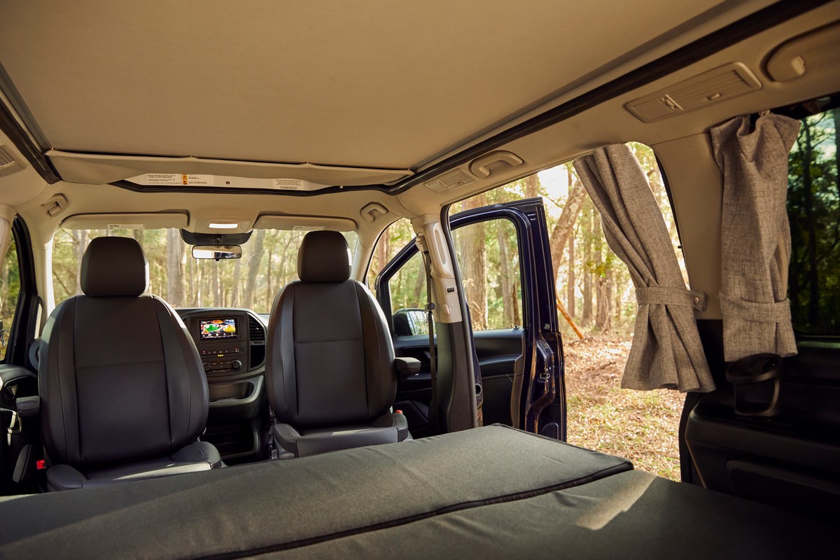 10 2020 Mercedes Benz Metris Weekender