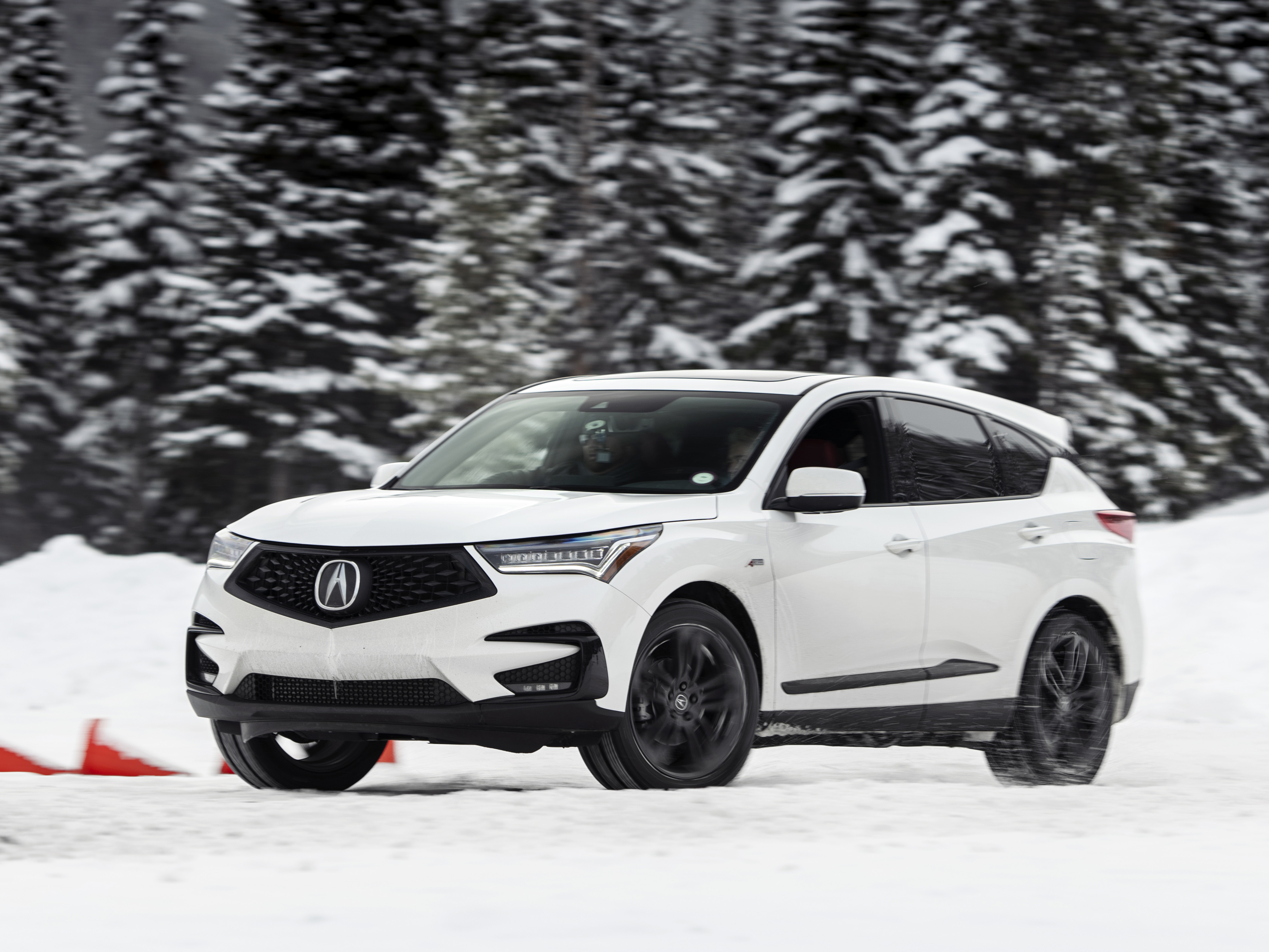2020 Acura RDX in white.
