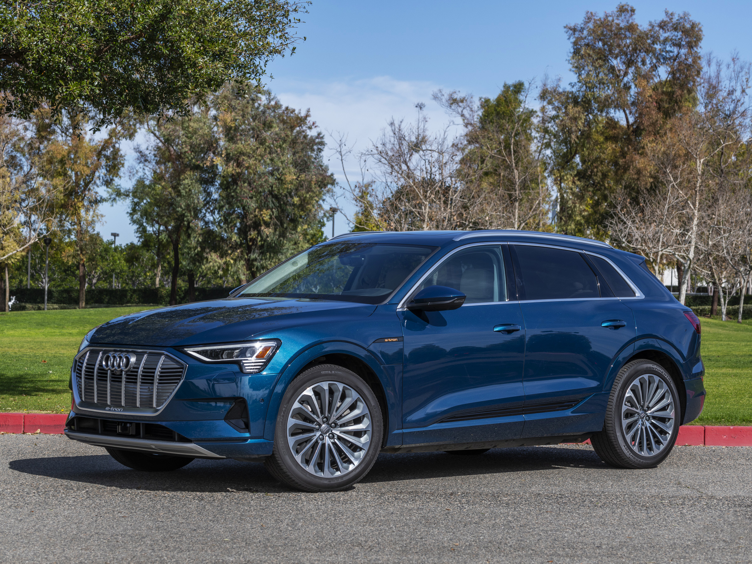 41 2020 Audi Etron LongTerm KBB